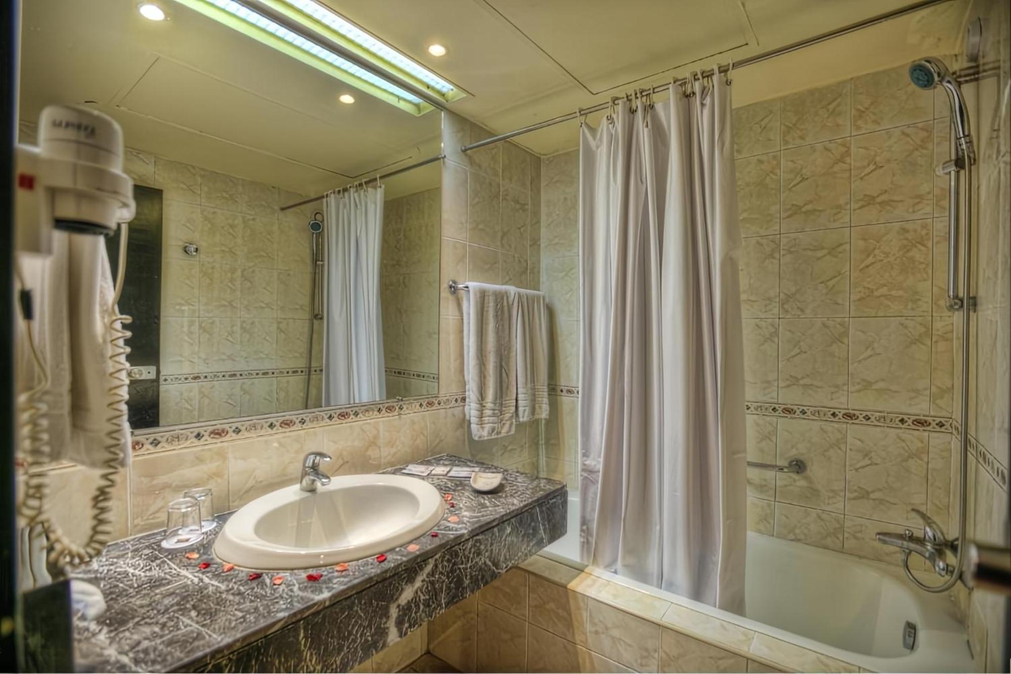 Hotel Le Semiramis Marrakech By Bravia Hotels Марракеш Экстерьер фото